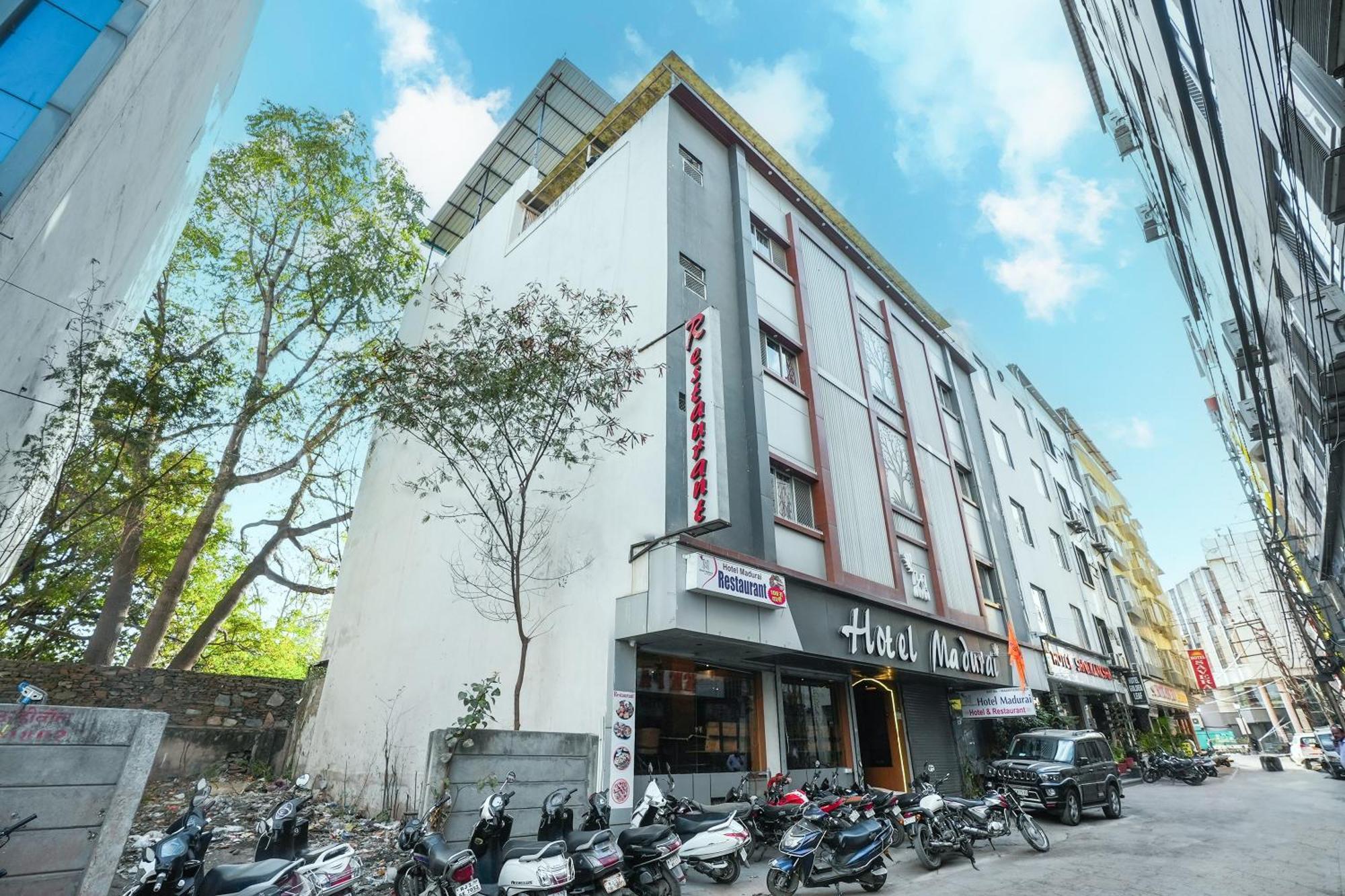 Hotel Madurai Near Central Bus Stand, ウダイプル エクステリア 写真